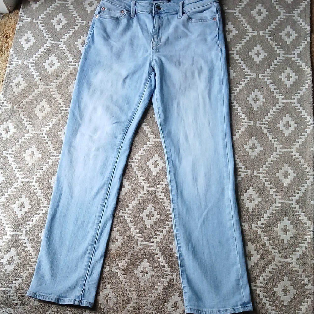 GAP Women's Straight Leg Jeans in Light Blue